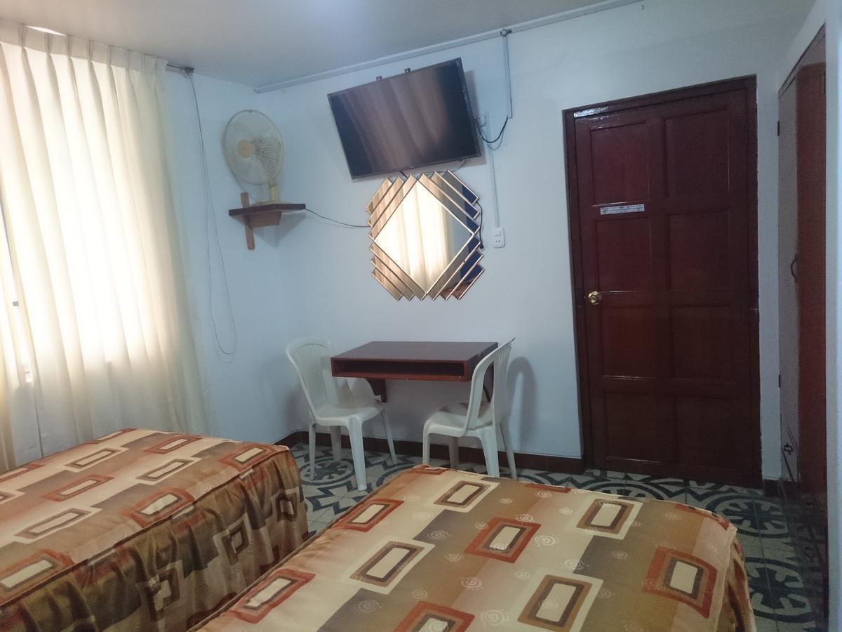 Hotel Cancun Jaen Bagian luar foto
