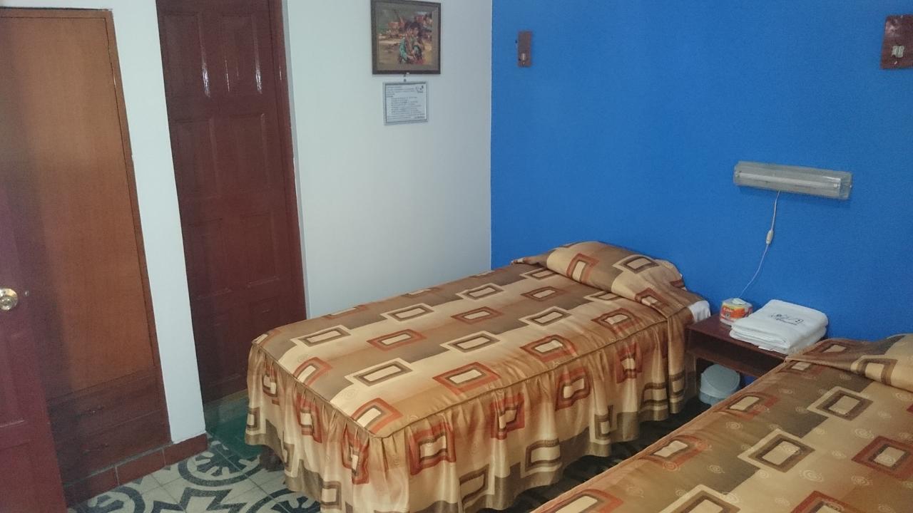 Hotel Cancun Jaen Bagian luar foto