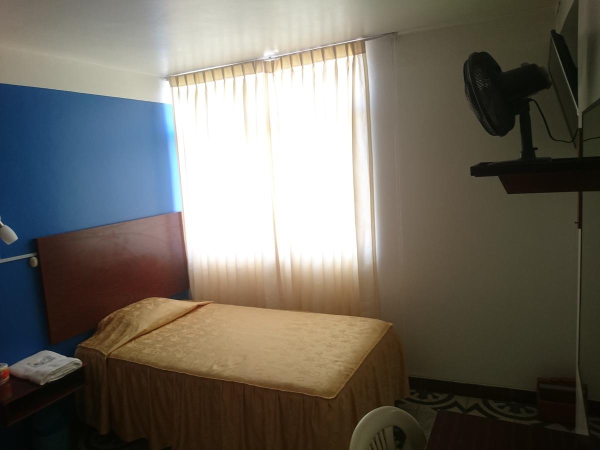 Hotel Cancun Jaen Bagian luar foto