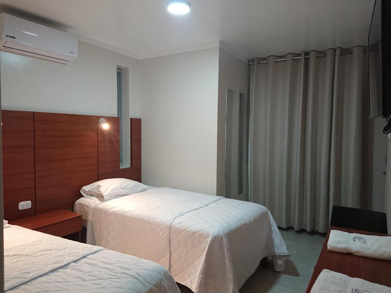 Hotel Cancun Jaen Bagian luar foto