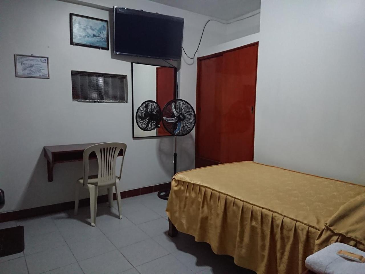 Hotel Cancun Jaen Bagian luar foto