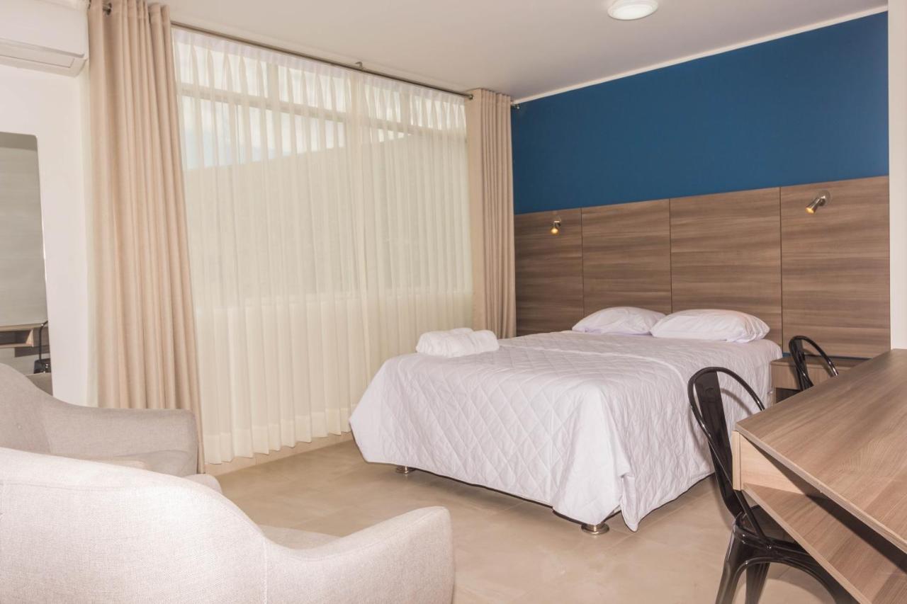 Hotel Cancun Jaen Bagian luar foto